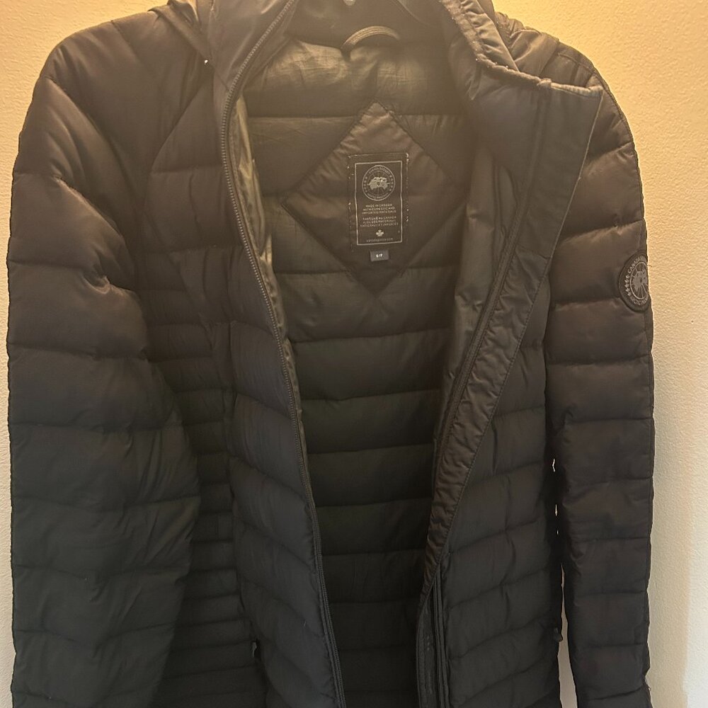 Canada Goose Street Style Down Jacket - Black Emblem